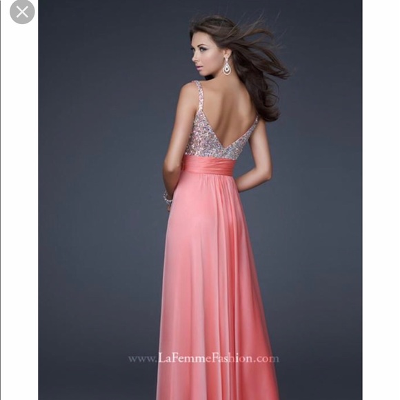🎀 super cute prom dress 🎀 - Picture 7 of 7